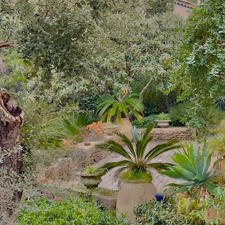 ゲストハウス Du Plageron